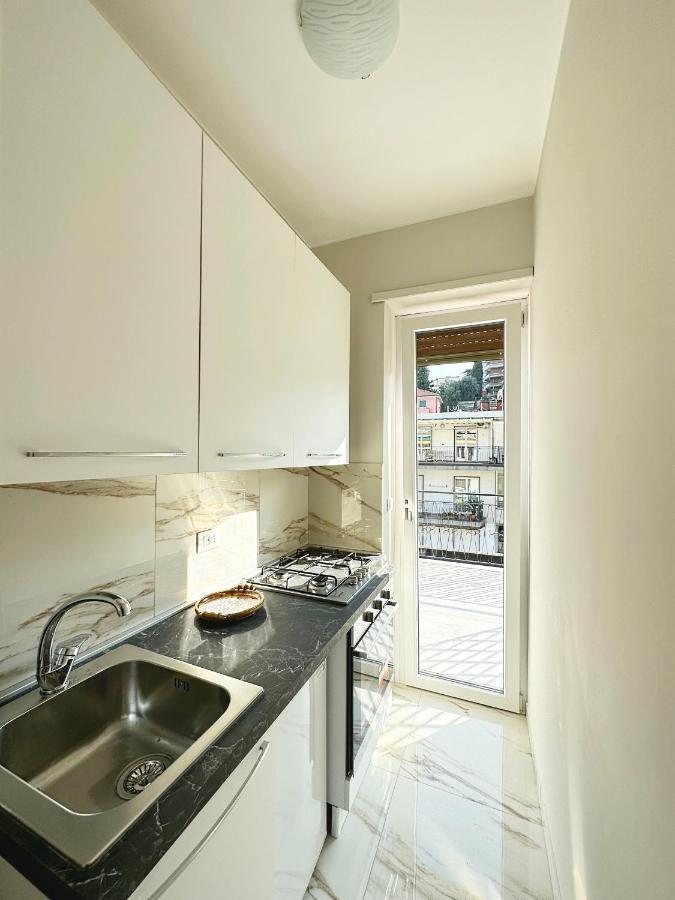 Wh - Un Posto Al Sole - Attico Monolocale Con Parcheggio Gratuito - 5 Minuti Dal Centro - Wifi Apartment Sanremo Exterior photo