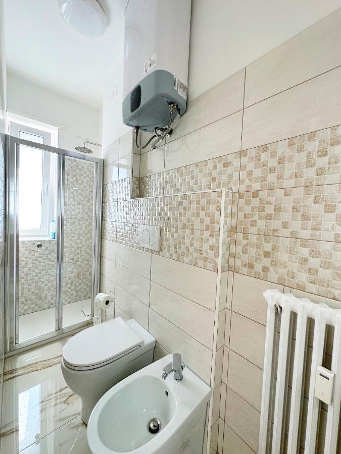 Wh - Un Posto Al Sole - Attico Monolocale Con Parcheggio Gratuito - 5 Minuti Dal Centro - Wifi Apartment Sanremo Exterior photo